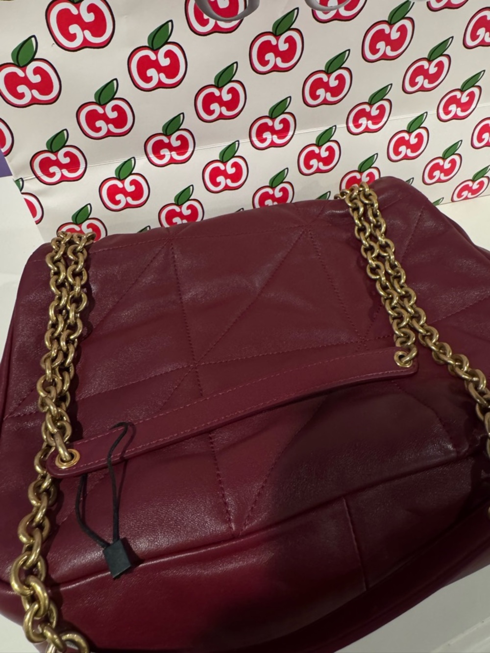 SAINT LAURENT
Medium Jamie Dark Bordeaux Bag - Picture 11 of 12